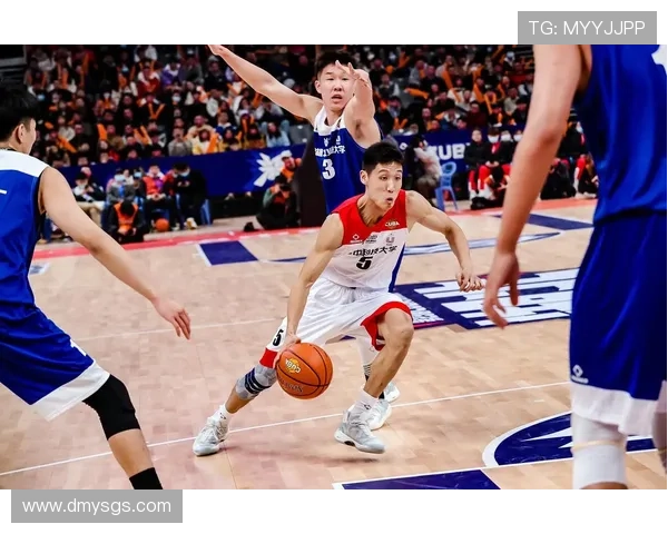 赛后分析:武汉篮球队与杭州篮球队的战术对决与技术细节探讨 赛后分析:武汉篮球队与杭州篮球队的战术对决与技术细节探讨