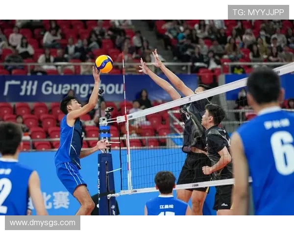 重庆排球队荣登排球战术排行榜榜首引领全国排球新风潮